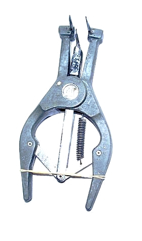 Hellerman tool shown opened