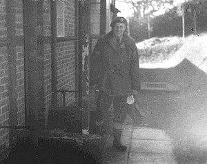 Leaving the billet for an evening shift. Note the wellingtons, mug, toolbag and padded jacket.